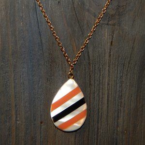 <3   $6 - $12     Inlaid Mother of Pearl pendant Necklace <3